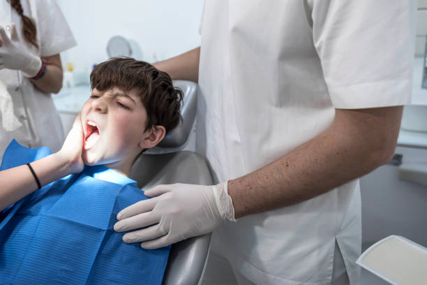 Best Pediatric Emergency Dentist in Clever, MO