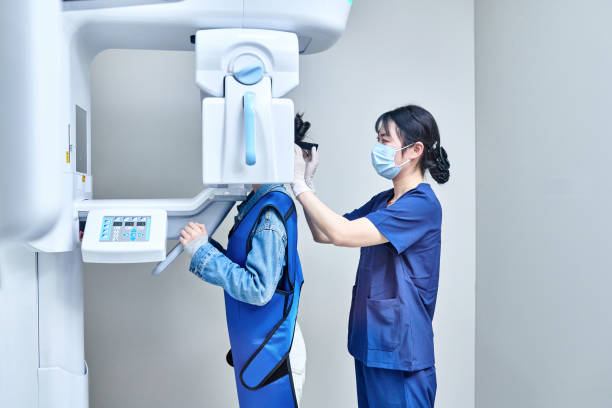 Best Emergency Root Canal Treatment in Clever, MO